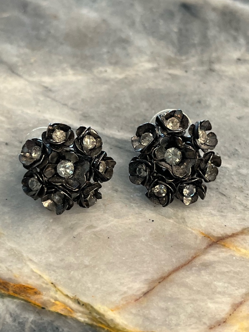 VIRGIN SAINTS & ANGELS STUD EARRING from Cinderella Collection